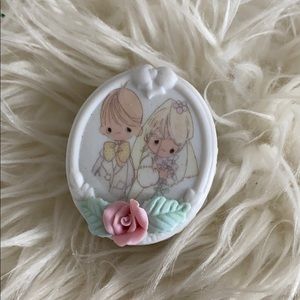 1993 precious moments ring keeper